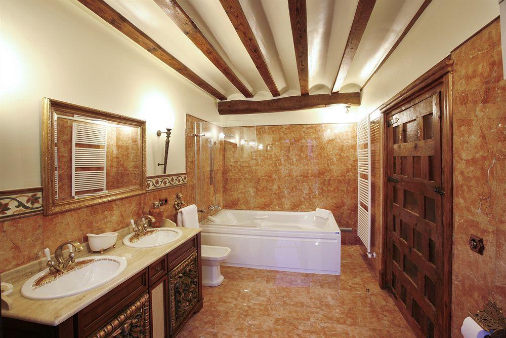 Hotel Boutique Real Casona De Las Amas Azofra Bagian luar foto