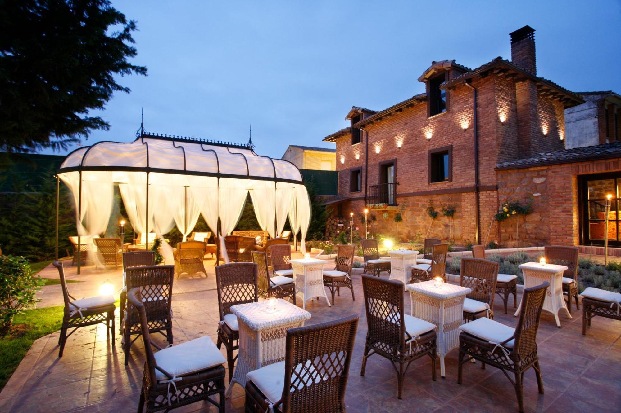 Hotel Boutique Real Casona De Las Amas Azofra Bagian luar foto