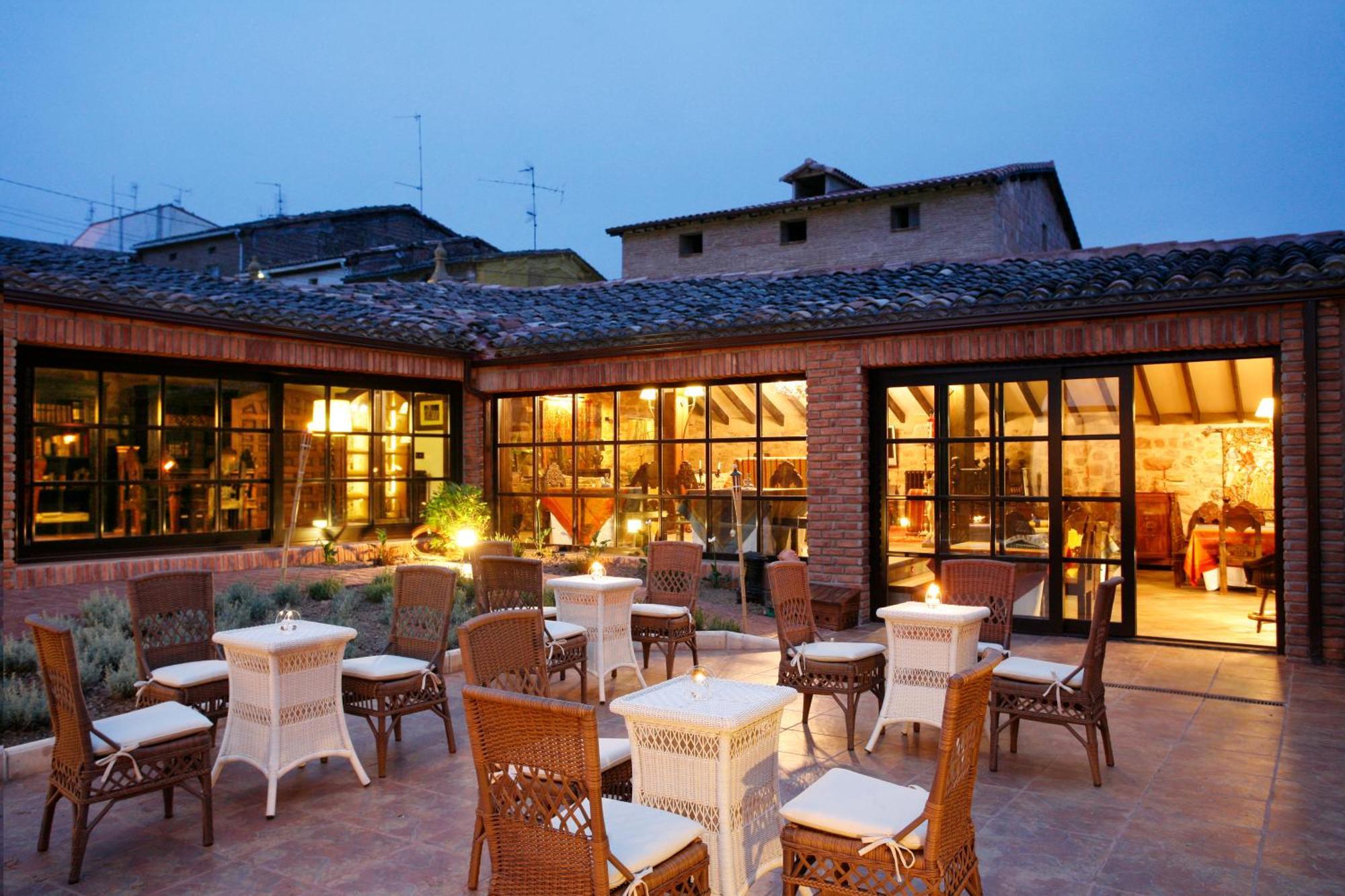 Hotel Boutique Real Casona De Las Amas Azofra Bagian luar foto