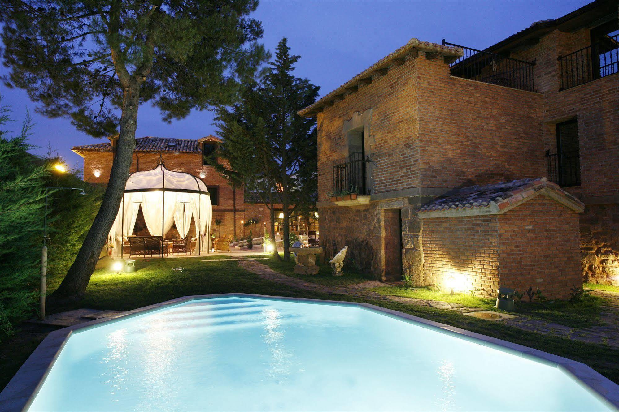 Hotel Boutique Real Casona De Las Amas Azofra Bagian luar foto
